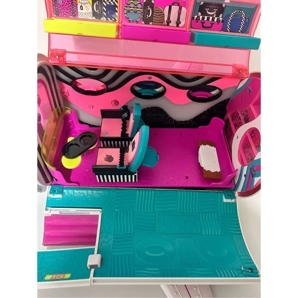 LOL Surprise OMG Airplane Aero Plane 4-in-1 Plane Avion Playset